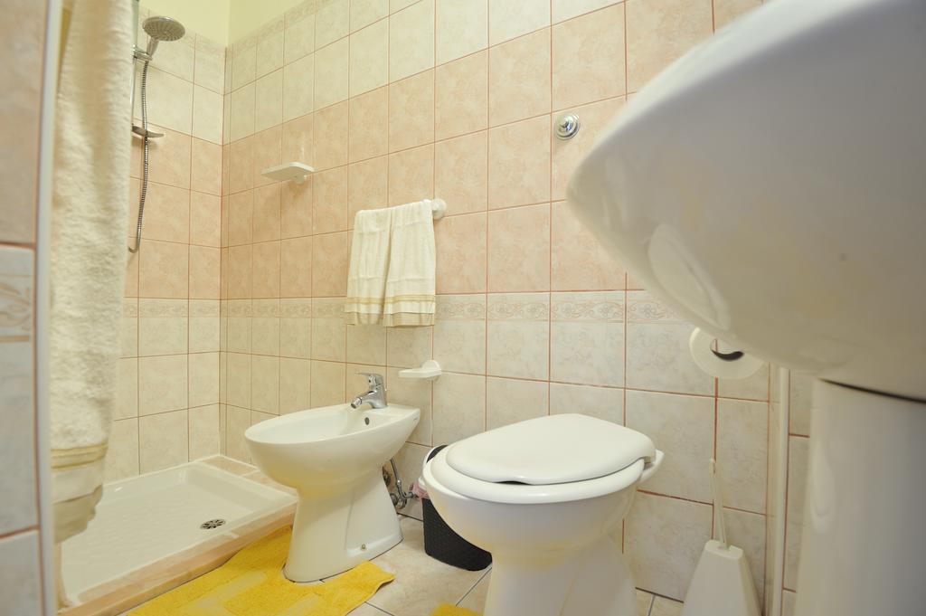 Apartments Baunei Szoba fotó